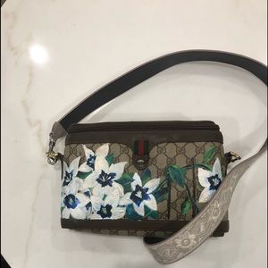 Gucci purse, Vintage,Hand painted